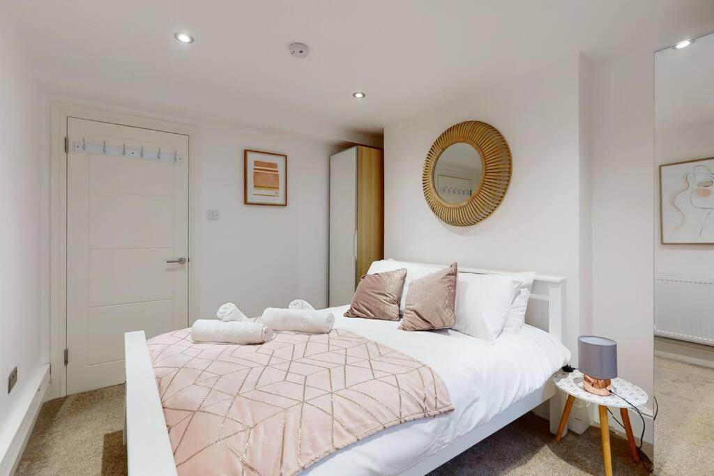 Lovely 2 Bedroom Apartment Near Highgate Station London Exterior foto